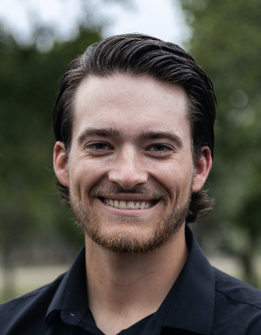 Reagan Green headshot